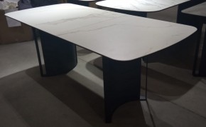 Стол RASMUS 160 TL-45 Белый мрамор, испанская керамика / черный каркас, ®DISAUR в Заречном - zarechnyy.mebel24.online | фото 2